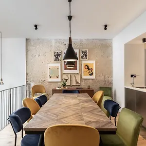 https://66m-4-room-maisonette-apt-near-center-prenzl-b.find-berlin-hotels.com