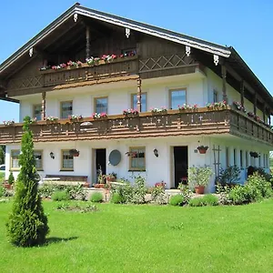 Appartement Schwaigerhof, Grassau (Bavaria)